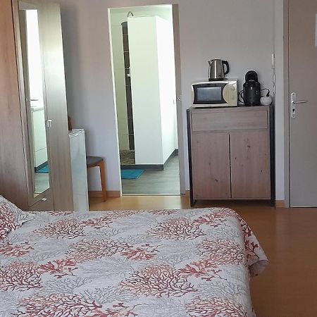Chambre Chez Corinne Et Bernard Cazouls-lès-Béziers Buitenkant foto